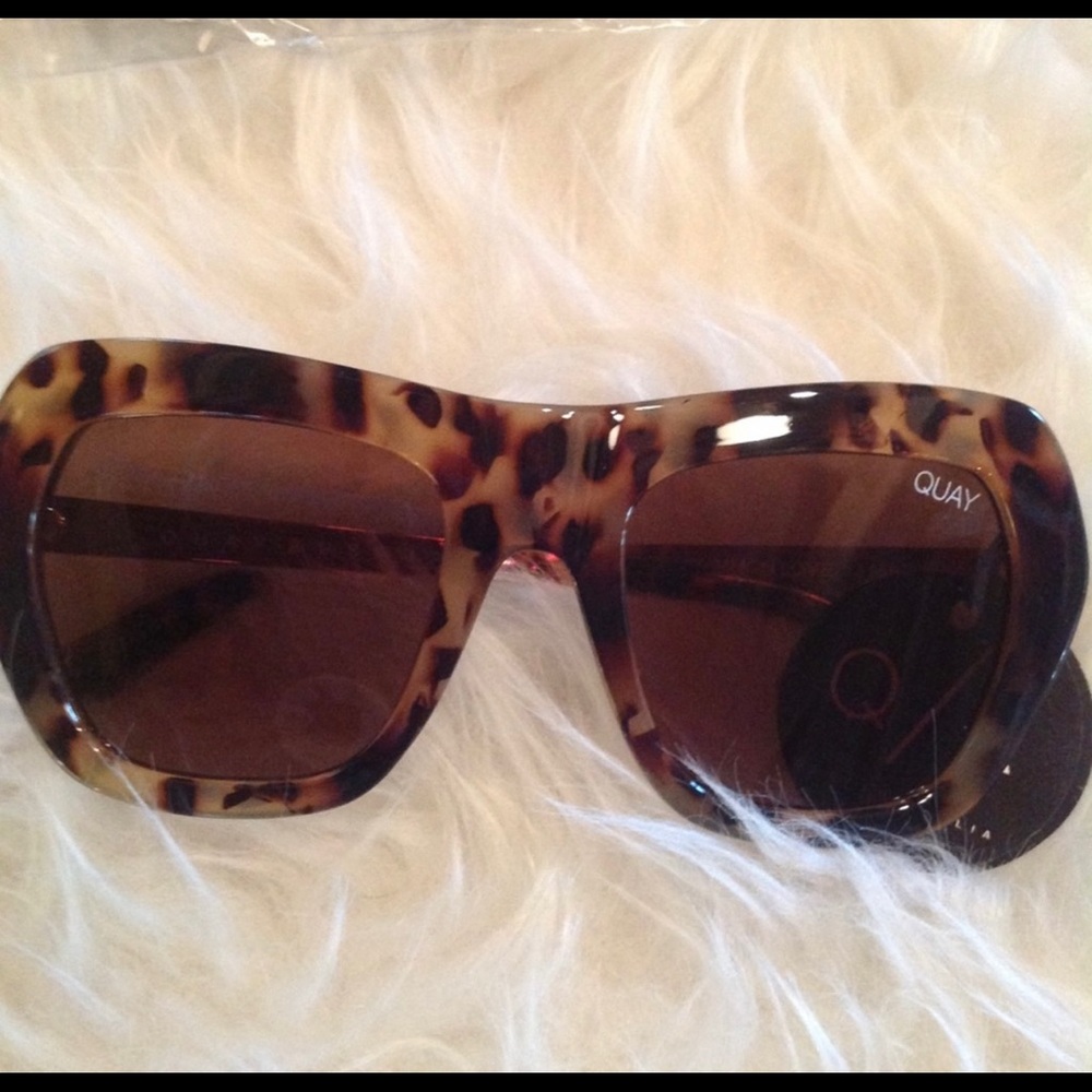 Relishing. Like new misguided quay colab sunglasses